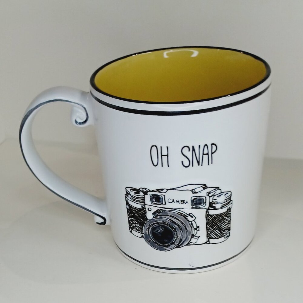 "OH SNAP" Camera Mug by Spectrum Designz